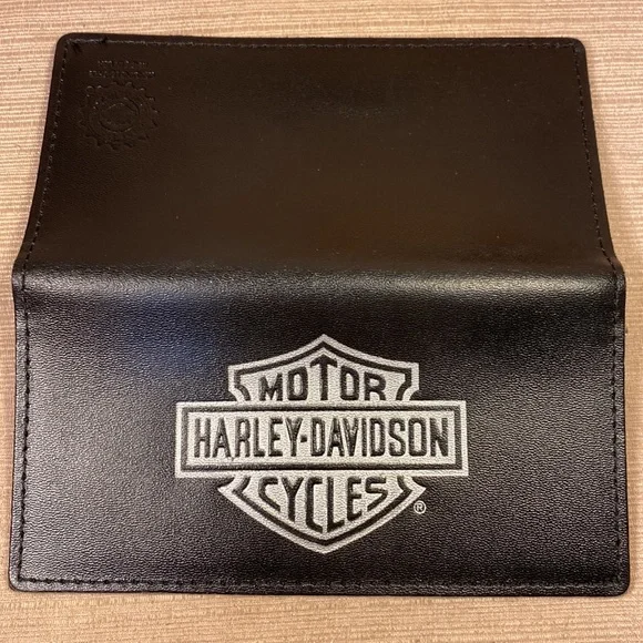 Harley-Davidson Cycles made in USA 🇺🇸 leather